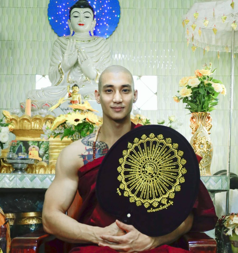 Самый красивый мужчина в мире: Монах, актёр и модель Паинг Такхон